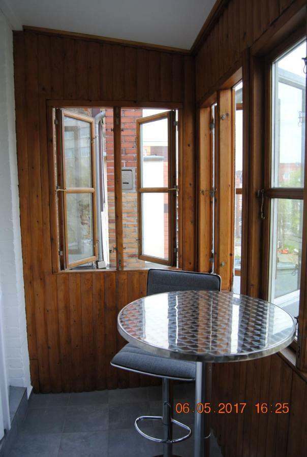 Ruhige Ferienwohnung In Der City Koenigswohnung Kiel Exterior photo